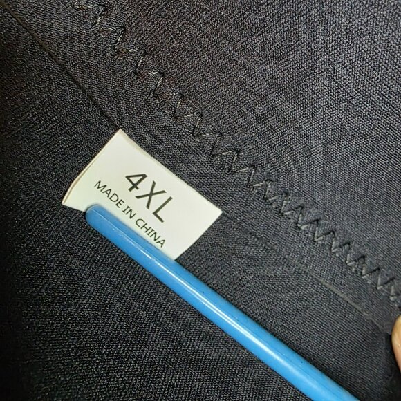 Gold Fin Women’s Black Wetsuit Set – Long Sleeve Top & Shortie Bottoms - Picture 15 of 16